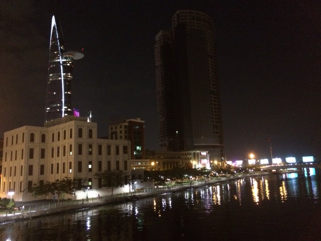 MPowOnTheGo's tweet photo. Exploring Saigon last night #OldestBridge #Vietnam https://t.co/pouXEcCAcK