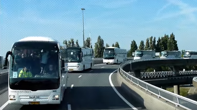 Voortaan verplichte buscombi naar inspraakavonden - Speciaal vak voor bezoekers van buitenaf speld.nl/?p=60352