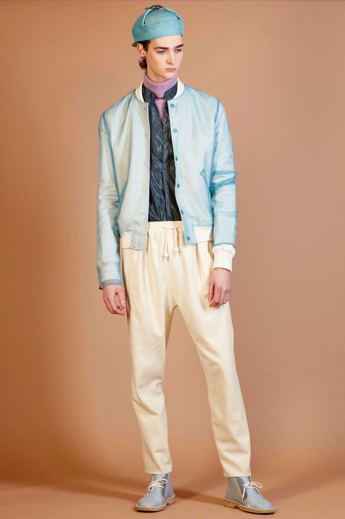 Luxfvshion's tweet photo. PIGALLE FALL 2016 YOU SAW IT HERE FIRST
Part 1 https://t.co/ApvDWxm5Ma