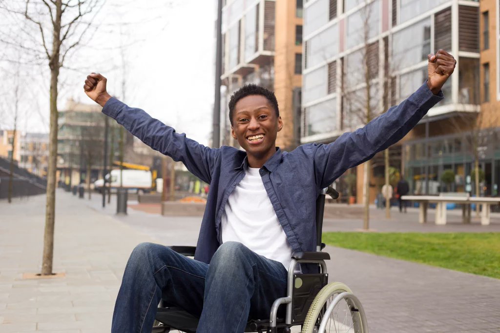 ParallelGlobal's tweet photo. #ParallelLondon is finally here! We're launching today. Join us &amp; register your entry here https://t.co/aLM9E0Bk7L https://t.co/hRAW8afE0Q