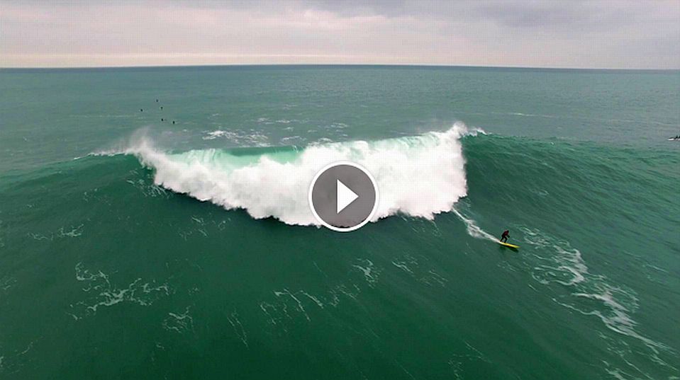 surf30's tweet photo. Playa Gris y Roca Puta desde el cielo: Impresionantes tomas de… https://t.co/PrNOFP29AU #Drone #playagris #RocaPuta https://t.co/08PUfBNXLQ