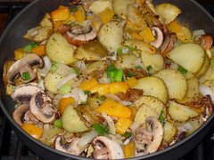 CookingOutdoors's tweet image. Yukon Gold Potato Medley, Potatoes never tasted so good! cooking-outdoors.com/yukon-gold-pot…