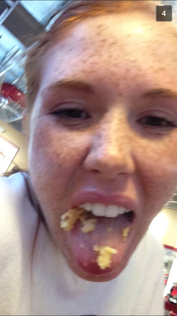 BrianKaufman04's tweet photo. Happy birthday nerd. @oliviarode https://t.co/YLTK2t3ovc