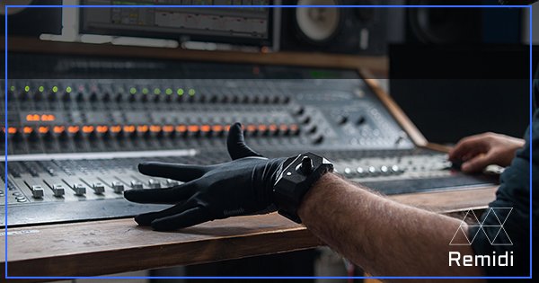 IAmTrulyUnique's tweet photo. @ComingSoon_Tech ➜ @REMIDI_PRO - Wearable Music Sensors in your fingers to trigger sounds. https://t.co/Q9k4IQ1wOC https://t.co/HBu4FFAUxr