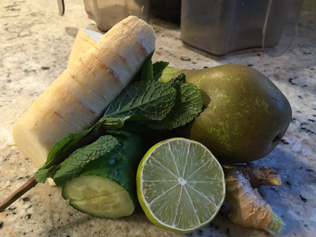WaysideHealer's tweet photo. My morning starter. Parsnip, pear, lime, cucumber, ginger, mint and #turmeric from @GrannySmiths1 #juicingRocks https://t.co/czNIP3wYXK