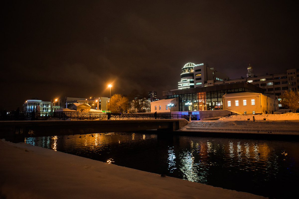 Доброго,друзья!Мы объявили творческий конкурс учащимся художественных школ и школ искусств «ЕМИИ — музей будущего».