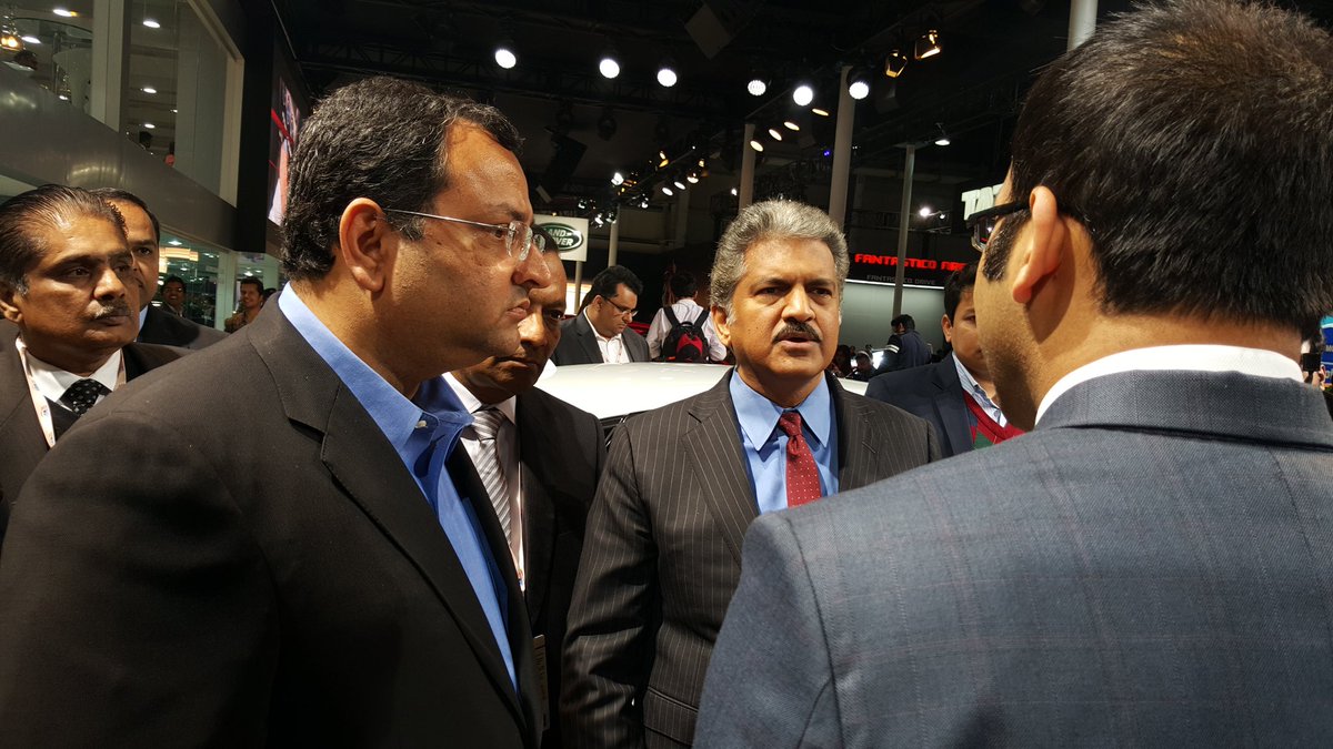 SwatiKJain's tweet photo. Nice to see Anand mahindra and Cyrus Mistry together at the @AutoExpo2016 https://t.co/SlWQutE1B6