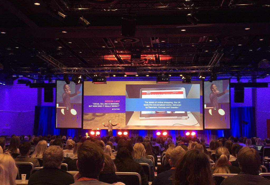 "The basics will stop working" says <a href="/GideonLask/">Gideon Lask</a> of <a href="/buyapowa/">Buyapowa</a> at #somed2016 Great talk!