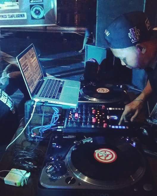 REZA PERMANA (@rezafake) on Twitter photo 