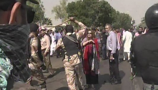 NdmEhsan's tweet photo. THE BL👺👹D SUCKERS
OF🎬DEMOCRACY:
PMLN➡PRIVATIZATION🔒
PPP➡NATIONALIZATION🎩
PTI➡RADICALIZATION🔫
#IsupportPIAprotesters https://t.co/6sfNcpr6aB