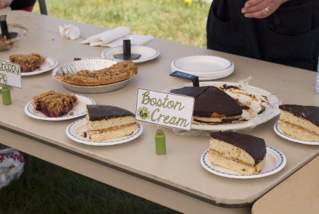 edmontonpierun's tweet photo. We love our participants and that's why we will personally make you a pie even if it's not a pie? that we can find! https://t.co/xCHgbKhVxz
