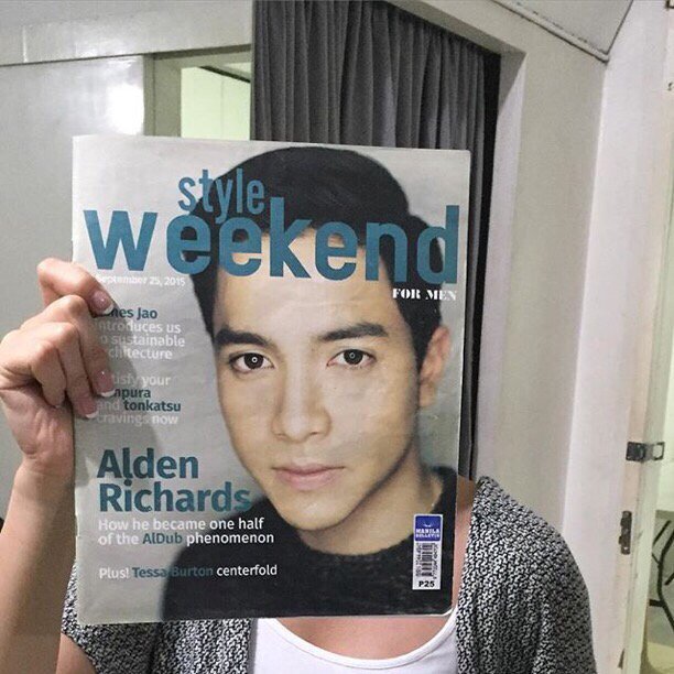 maiden16_mdo's tweet photo. Teka.. Sino kaya ung asa likod? Hihihi... #VoteMaineFPP #KCA  © https://t.co/OnUYqTG5S3