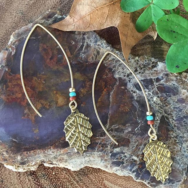 By @capitalcitybeads 
Via @craftsharecircle