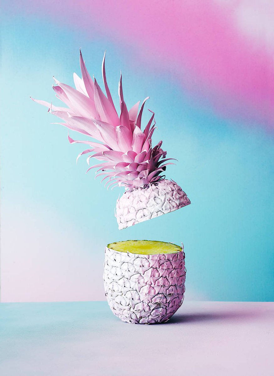 fubiz's tweet photo. Colorful Fruit Fantasy Compositions https://t.co/COTnyif9Wd https://t.co/jYLaNm4fFG