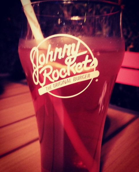 JohnnyRockets4U's tweet photo. Ever tried a Cherry Sprite? Refreshingly unique. #johnnyrocketsuae #theoriginalhamburger #20yearsinuae #cherrysprite https://t.co/ImiZWIADF7