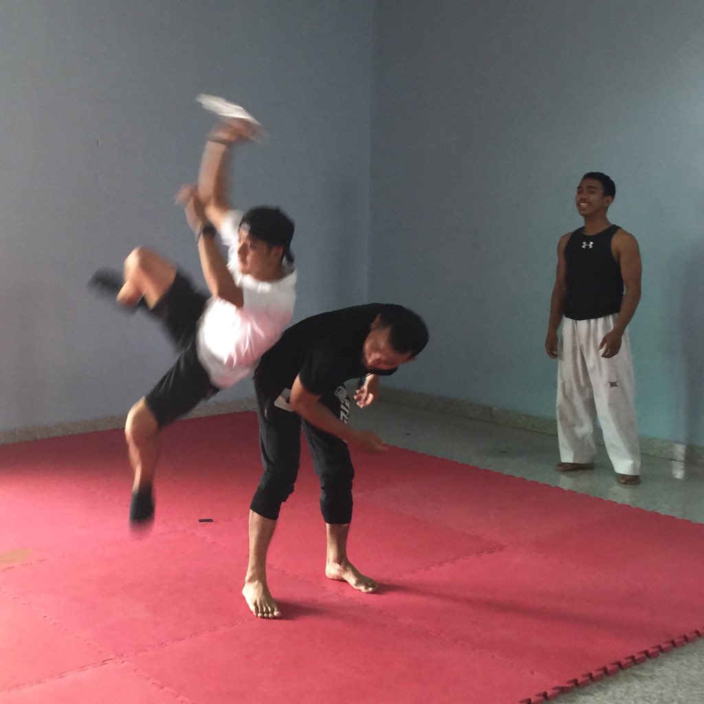 litaharun's tweet photo. Ka @RickyHarun45MF lagi latihan fighting #newmovie https://t.co/xQd1sFfQlI