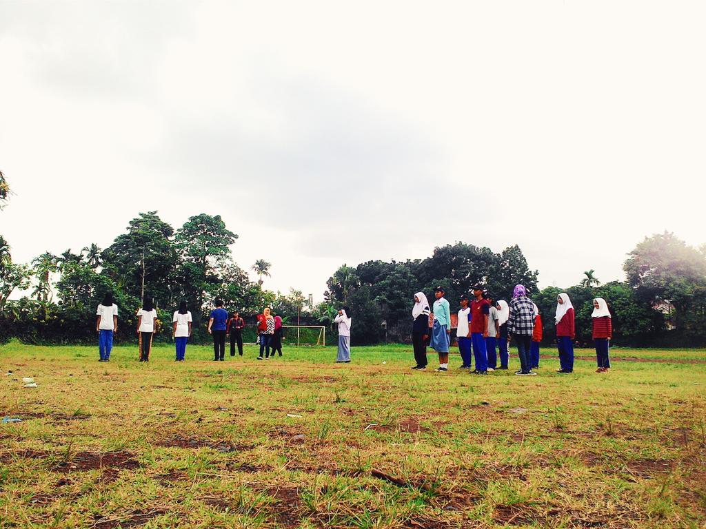 PSPM10Bogor's tweet photo. Latihan hari ini, alumni makin rajin dateng ya, nuhun kang/teh udah ngasih dukungan dan motivasi. 👍 https://t.co/wTJuzZRYiK