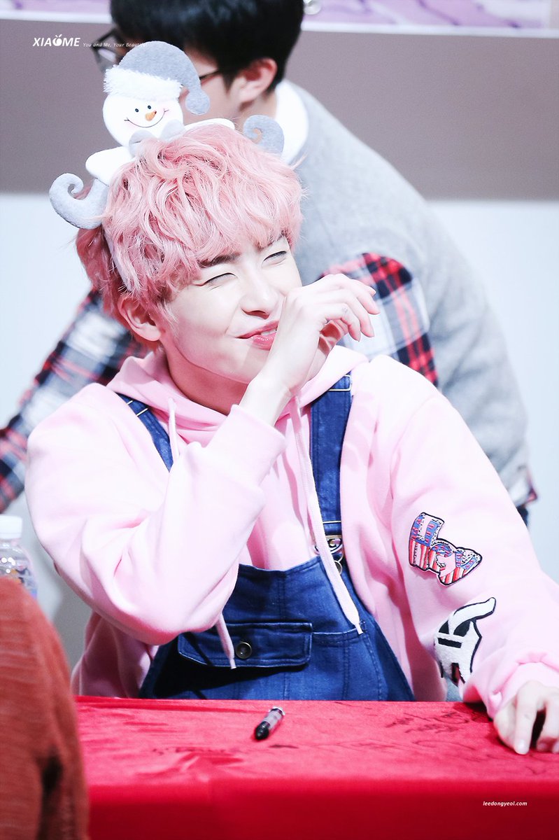 xiaoMe981213's tweet photo. 151206 열쁨미가 넘쳐 흐르지💞 @UP10TION #업텐션 #UP10TION #샤오 https://t.co/ancRRt3ryO