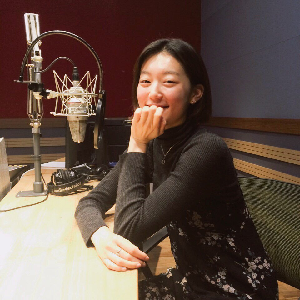 "지금쯤이면 눈이 슬슬 감기고, 잠이 오기 시작하죠.. 오늘은 저처럼 밤에 생각이 많아지는 분들을 위한 노래와 이야기를 준비했습니다... " 오늘의 디제이 모델 최준영 씨 #오늘밤아네요 #다시듣기로