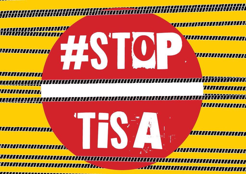 ferminmoralesc's tweet photo. Con los derechos sociales y los servicios públicos no se negocia. Europa no se vende #StopTiSA https://t.co/eghUEOE34v