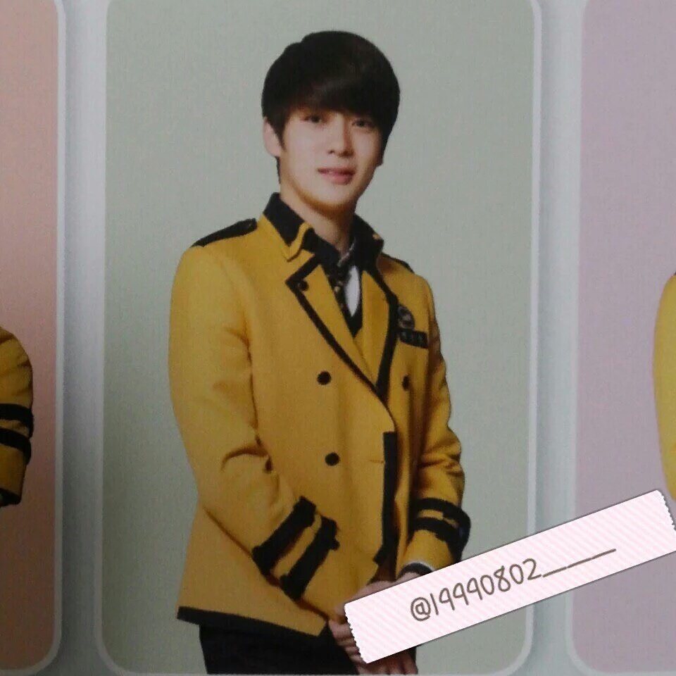 Imagini pentru jaehyun graduation