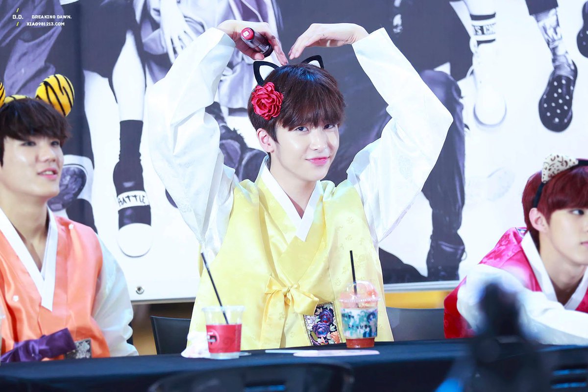 xiao981213com's tweet photo. 150925 여의도 팬싸✨
◟(∗˃̶〰˂̶∗)◞
#업텐션 #UP10TION #샤오 #XIAO 
@UP10TION https://t.co/GuT3DU5esf