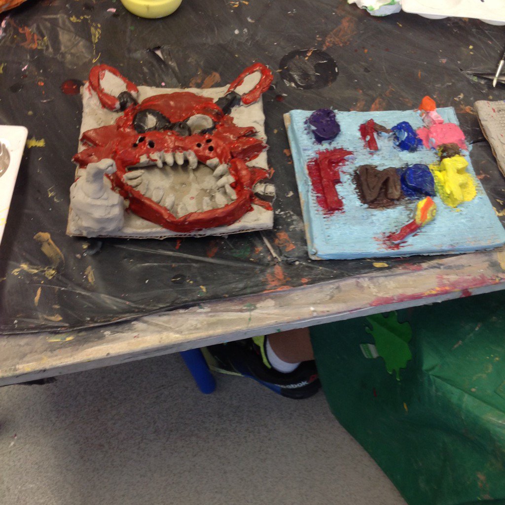 G5C_GIS's tweet photo. #coloring our clay work https://t.co/2toCtWTpXQ