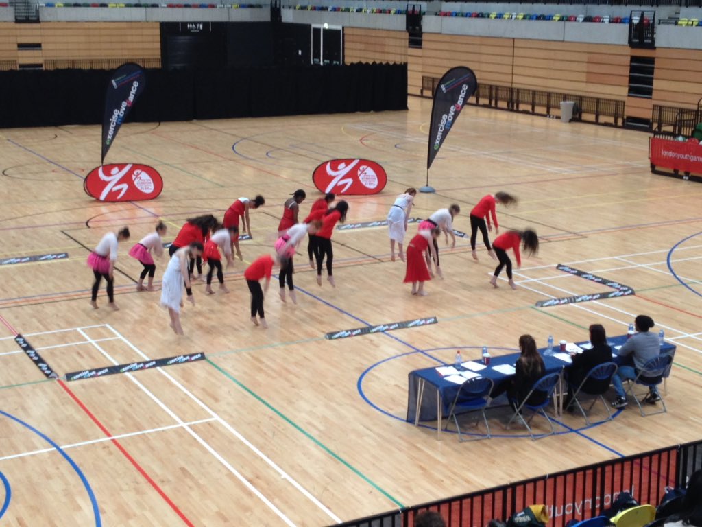 SSPSutton's tweet photo. @glenthornePE @LdnYouthGames #judgefeedback #goodcostume #stayedincharacter #lovedthis @EMDForLife #proudtobe ⭐️⭐️⭐️ https://t.co/JPaca8SoYP