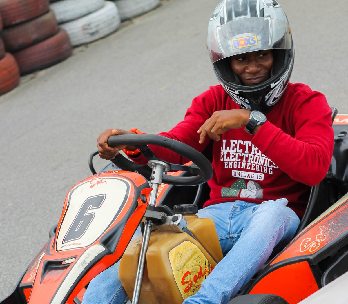 CreatorsDesigns's tweet image. #E-grad2015 #electricalengr #Computerengr #unilag @mckayenzie @wale_raj @Sire_Alexander @Once_n_a_while @TomiwaJae