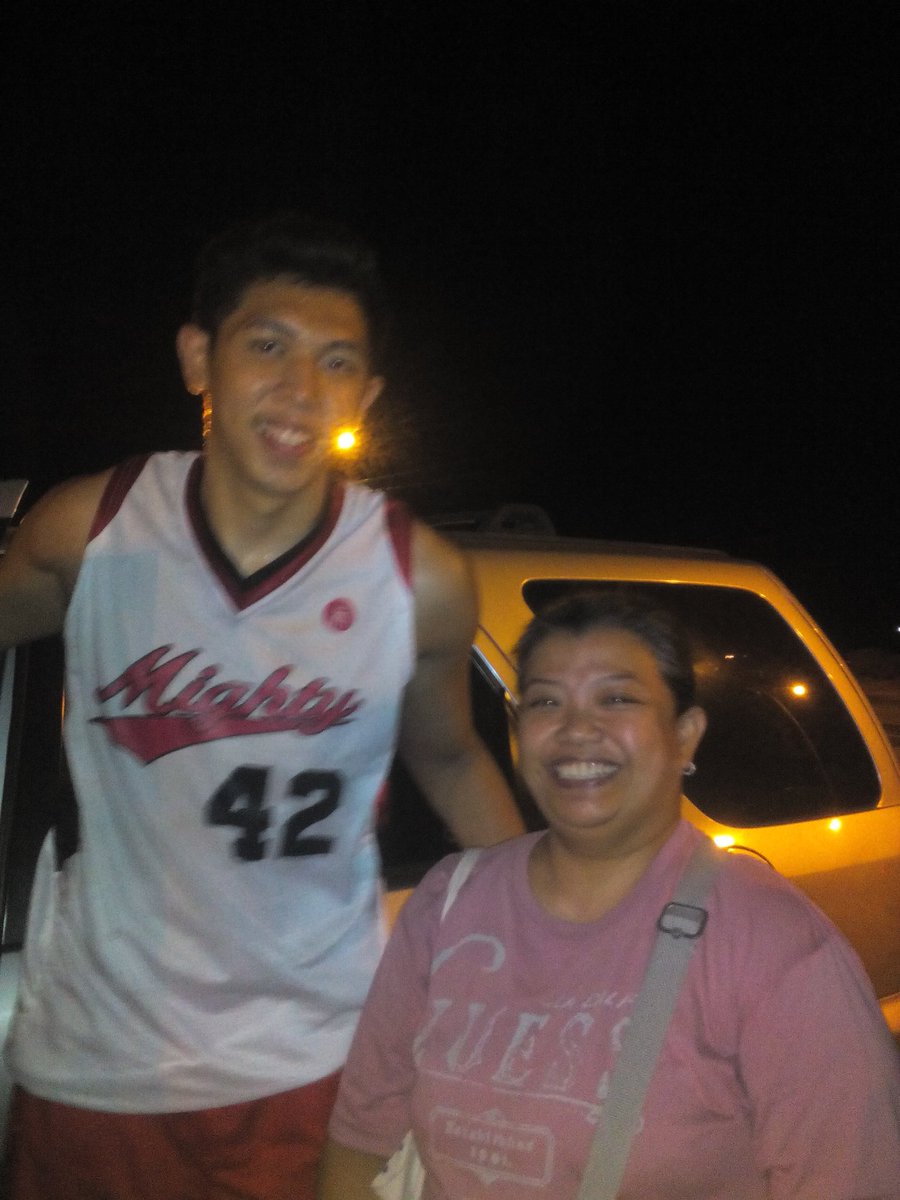 _joycelicious's tweet photo. #KevinFerrer 😂💋 https://t.co/BkDYFoNxDw