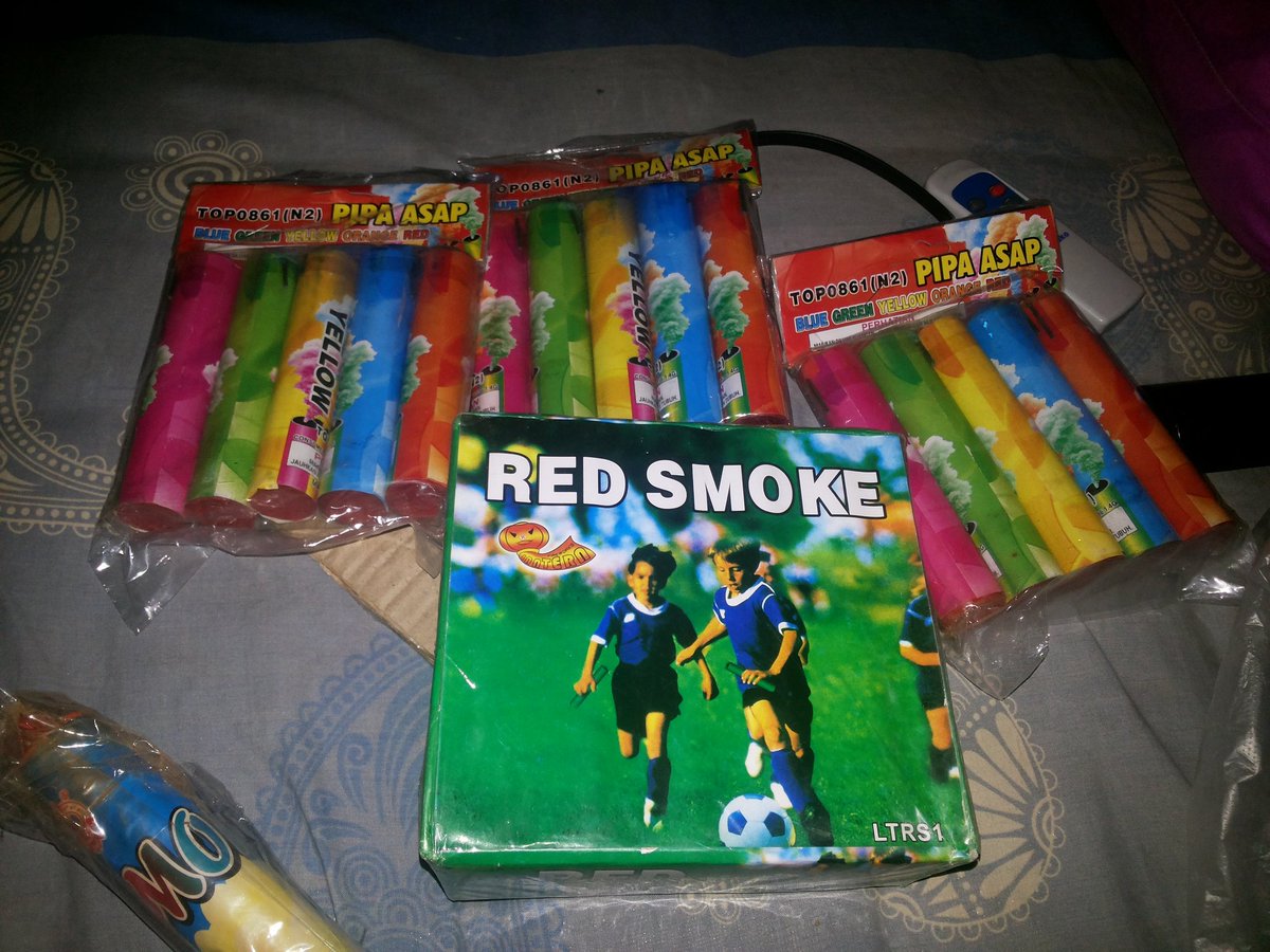 Fancy Apparel (@fancyapparel_14) on Twitter photo Anak Urbex merapat!! Smokebomb ready!!
Cc <a href="/ELCKTRCKWERT/">ELECKTRICK WERT</a> <a href="/WertstrongCo/">Wertstrong</a> <a href="/sendwish_store/">SNDWSH</a> <a href="/BLCKBXstore/">BLACKBOX 268</a> <a href="/Peace_Cloth/">Peace Cloth</a> Anak Urbex merapat!! Smokebomb ready!!
Cc <a href="/ELCKTRCKWERT/">ELECKTRICK WERT</a> <a href="/WertstrongCo/">Wertstrong</a> <a href="/sendwish_store/">SNDWSH</a> <a href="/BLCKBXstore/">BLACKBOX 268</a> <a href="/Peace_Cloth/">Peace Cloth</a>