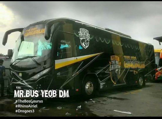 Twt_ansonian's tweet photo. Bas pasukan Perak Darul Ridzuan. #PerakPower2016 #IpohMaliTarakSombong https://t.co/y1w2DO9Rg7