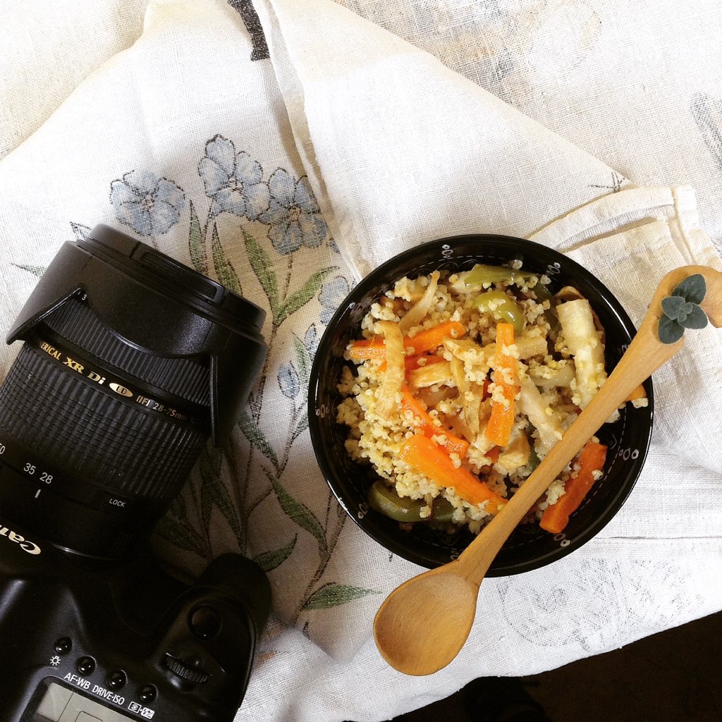 Che cosa vi combino oggi??? Foto per la prossima ricetta #couscous di miglio <3