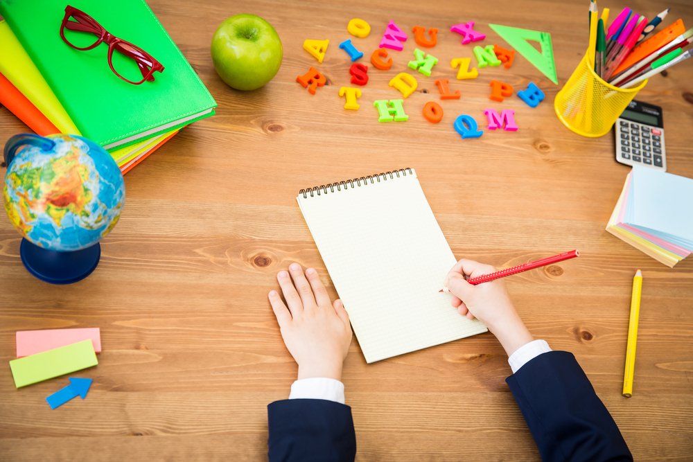 D15writing's tweet photo. Creative writing Easter camps launched! https://t.co/0BNkH2nTpr https://t.co/wmWclp3XG2