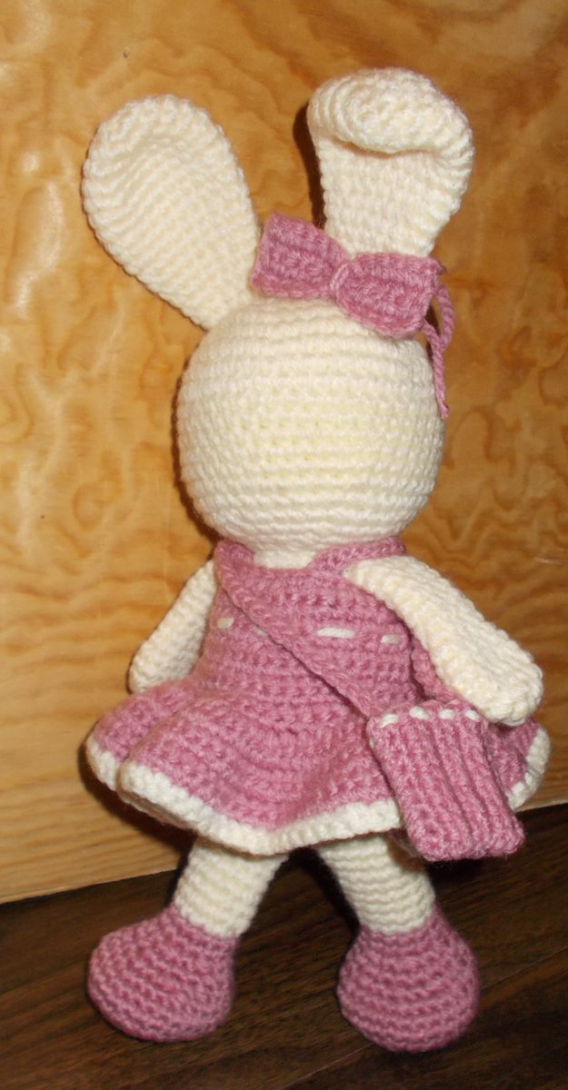 MaryamTeddies's tweet photo. #Notintheshops These little bunnies can be made in Any colour you desire. To order email maryamteddis@hotmail.com https://t.co/i9lSuSvkod