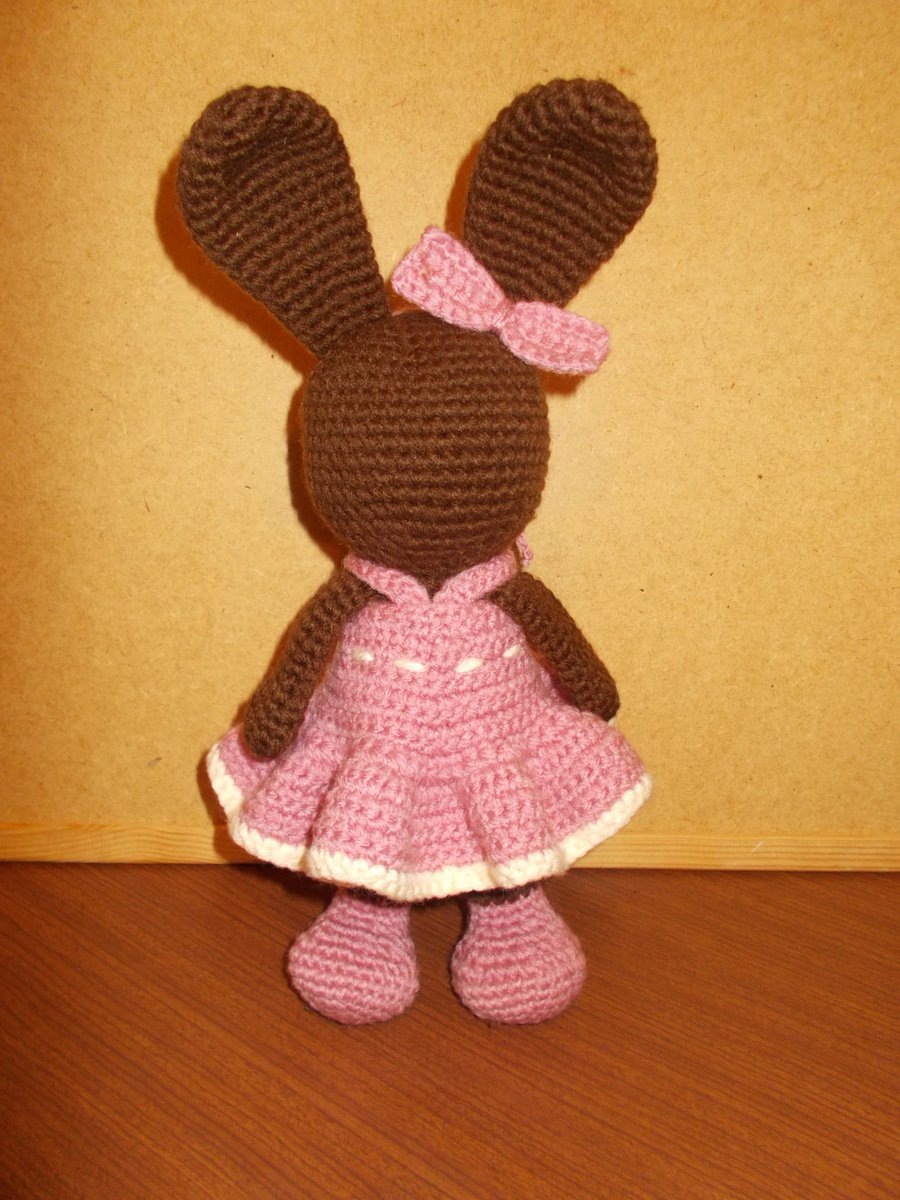 MaryamTeddies's tweet photo. #Notintheshops These little bunnies can be made in Any colour you desire. To order email maryamteddis@hotmail.com https://t.co/i9lSuSvkod