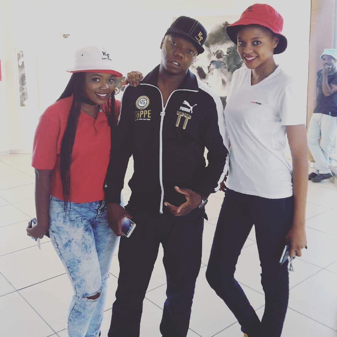 kasifresh's tweet photo. @iamtbotouch you are a true inspiration indeed, Thanks 4 the support. Much appreciated #KASIFRESH #tbotouchrockingKF https://t.co/s3NPH5MXFY