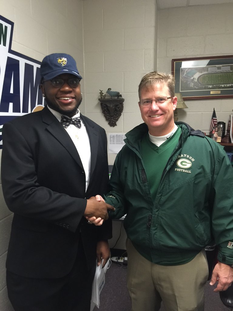 GHSRecruits's tweet photo. Congrats to Chris Martin @__CM55 signing with GA Tech https://t.co/ZXWErkekF3