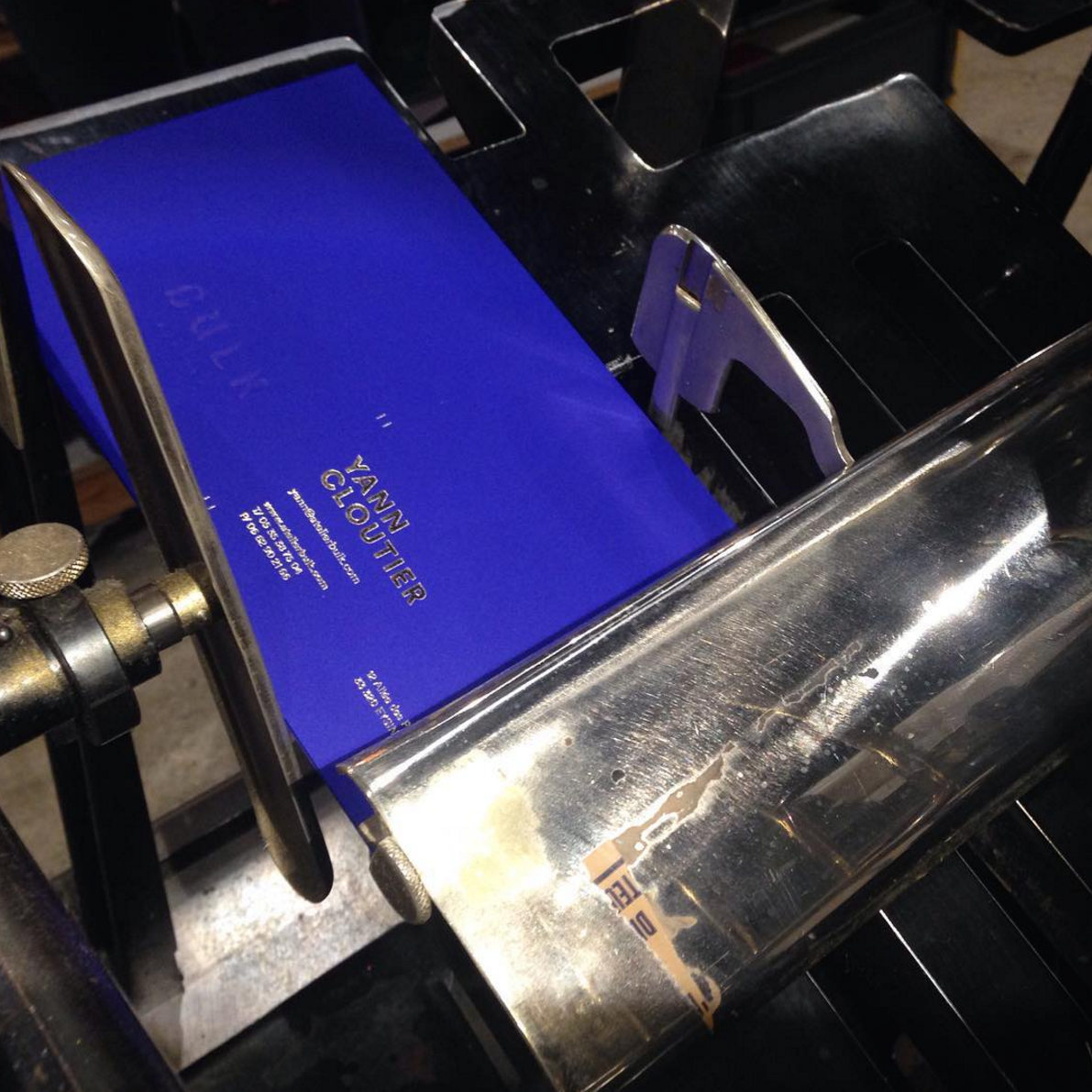 De toutes nouvelles cartes de visite pour Yann de l'#atelierbulk sont en cours, vous en pensez quoi ? #Bordeaux