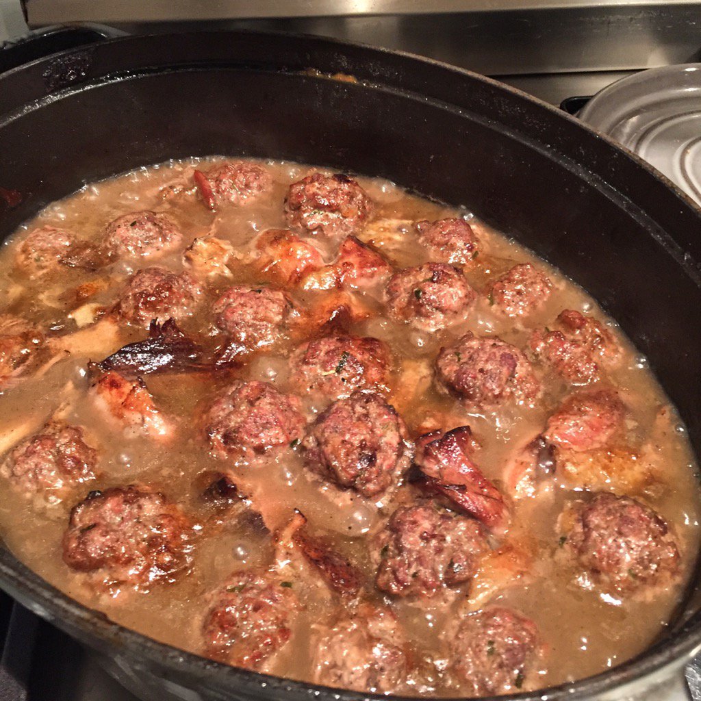 echamb's tweet photo. @ChefMichaelSmth #FamilyCook https://t.co/PtJMfkunK3