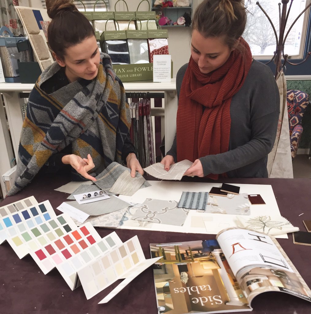 Forum_Interiors's tweet image. Scheming in progress #conceptboard #interiordesign #foruminteriordesign #paints #fabrics #furniture #cirencester