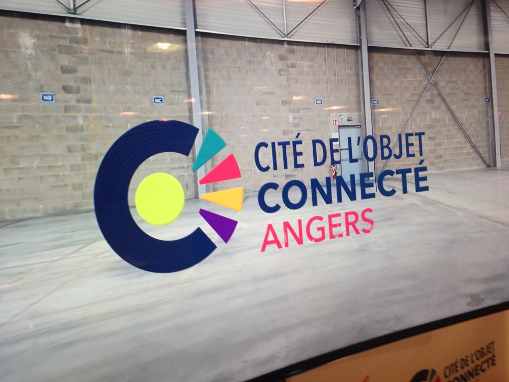 BusBenCo's tweet photo. Lancement ce soir de Made in #Angers à la @IOT_city : les #entreprises sont notre richesse @Angers_OT @Angers_ALDEV https://t.co/pf8Jw1oxpH