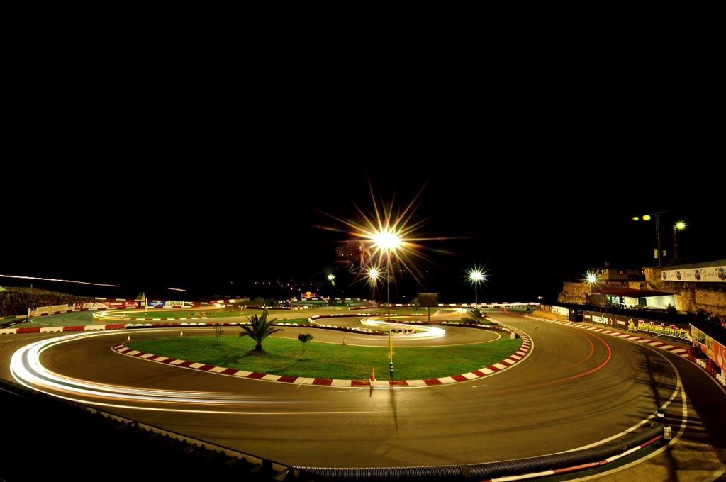 CDiazcantabria's tweet photo. Viendo las fotos de la I Clásica @KartingLaRoca-Trofeo @unomatricula. ¡Volveremos en 2017! https://t.co/Vwpj6za106 https://t.co/kJofVGdVSB
