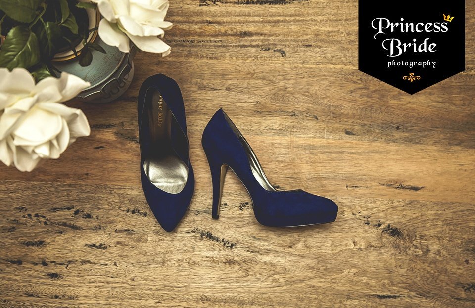 princessbphoto's tweet photo. Something blue? #weddinginspiration #weddingphotographer https://t.co/IshaQ2F9fc