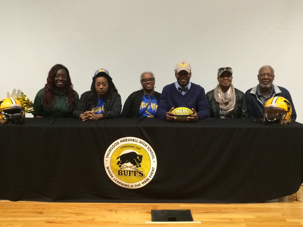 Marshall Buffalos tweet media