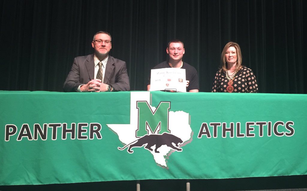 MabankCounselor's tweet photo. Congratulations to Zane Koskelin! Signed his NLI to play football at Doane College. Go Tigers!!! https://t.co/VUC46RBneR