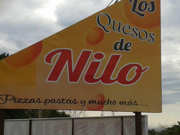 enazuero's tweet photo. Vía Chitré, después de Divisa encuentras los mejores quesos, además Pizza, Postre Imperial,Ceviches de Quesos #Sabor https://t.co/6ukiQNmuq4
