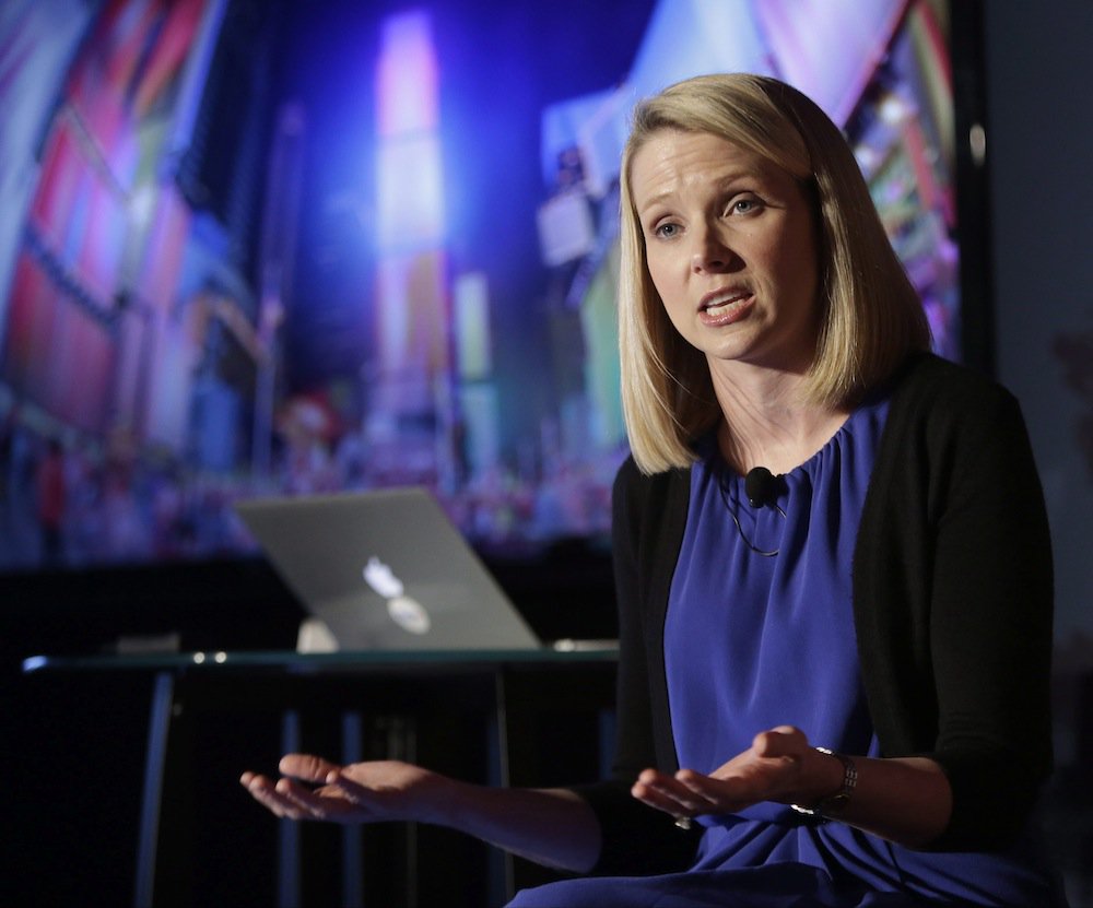 Yahoo is cutting 1,700 jobs. ow.ly/XTztu