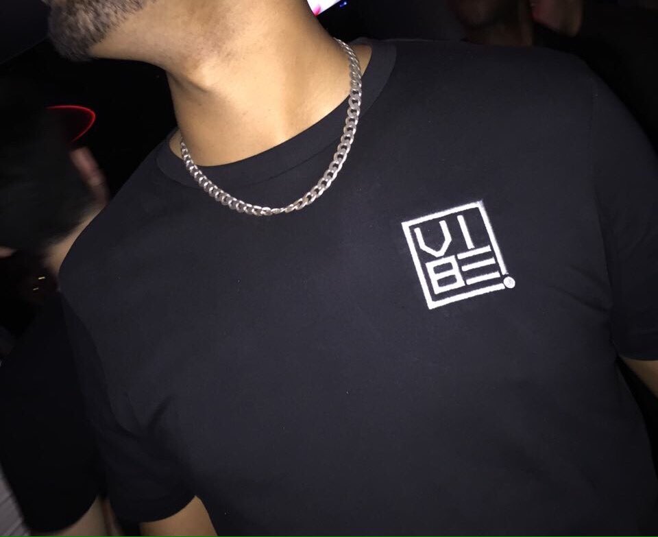Here's @AshBTheDJ being the first to wear our longline tee's!!
