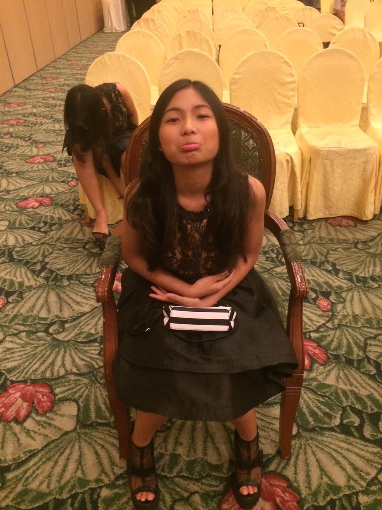 com_windy's tweet image. be and act like a princesses👠👠